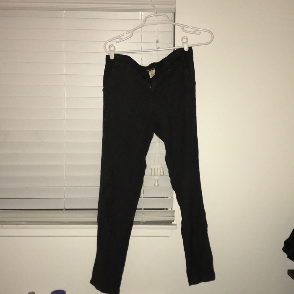 Brand new Billabong black pants